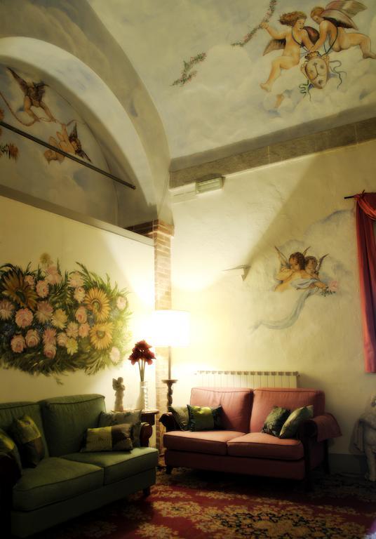 Hotel Il Chiostro Del Carmine 4*